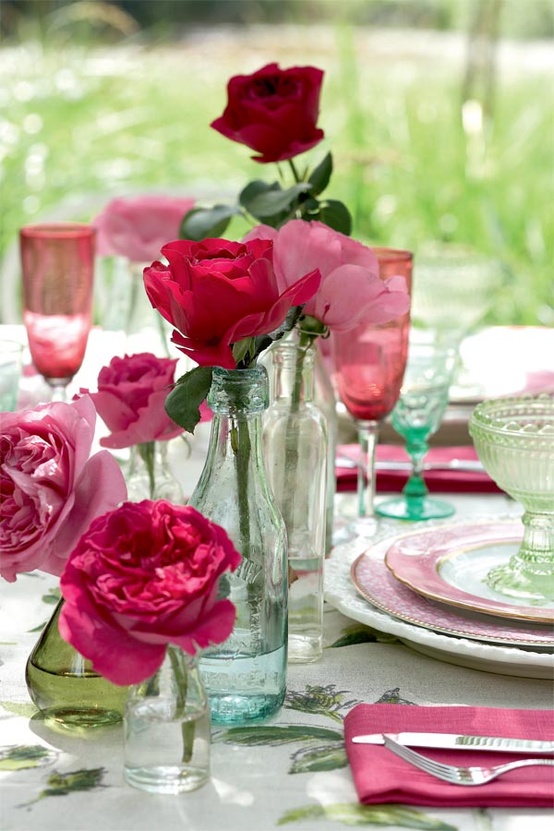 Romantic Valentine's Day Table Settings