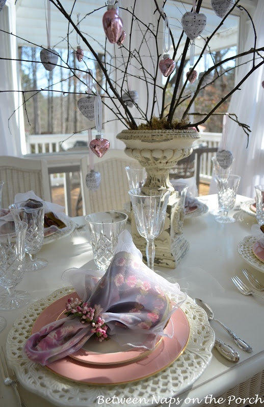 Romantic Valentine's Day Table Settings