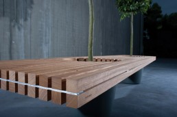 Romantic Wood Bench Romeo & Jiliet By Extremis 