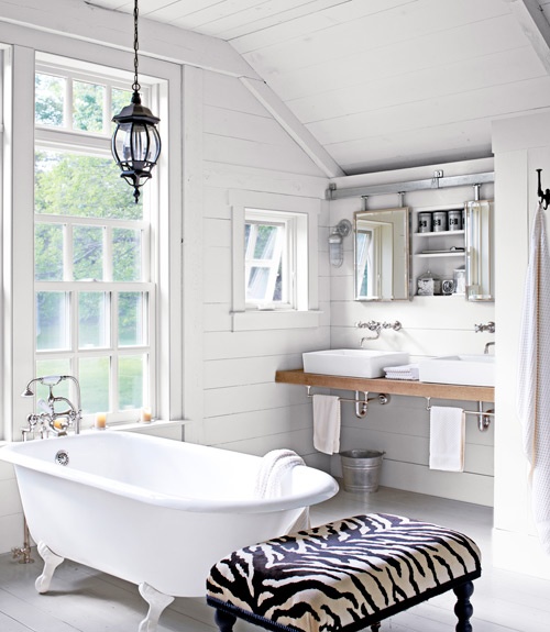 60 Cozy Barn Bathroom Design Ideas - DigsDigs