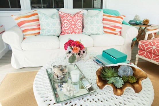 Sea-Inspired Summer Terrace Decor In Coral And Aqua