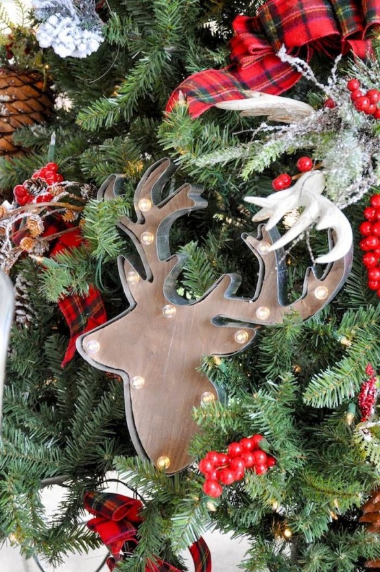 32 Shining Marquee Signs Ideas For Christmas Décor DigsDigs