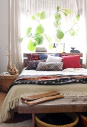Simple Ideas To Refresh The Foot Of Your Bed