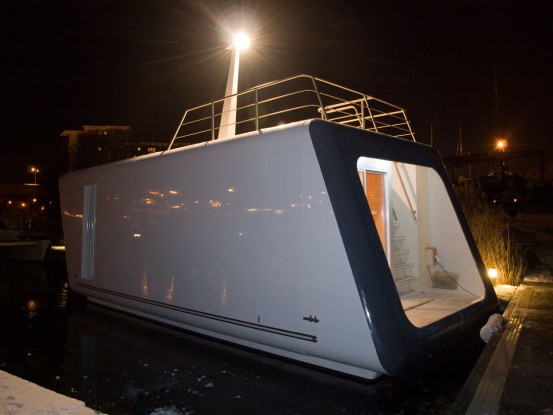 Small Floating Prefab House
