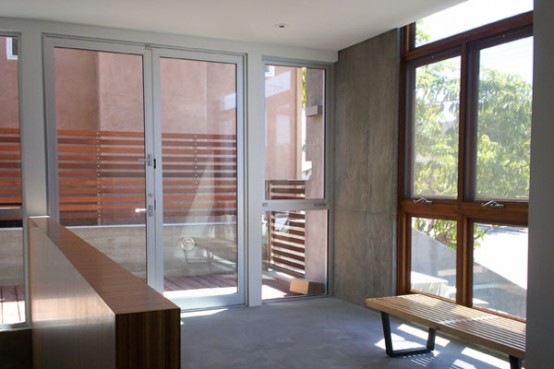 Small House With Concrete Base And Modern Design