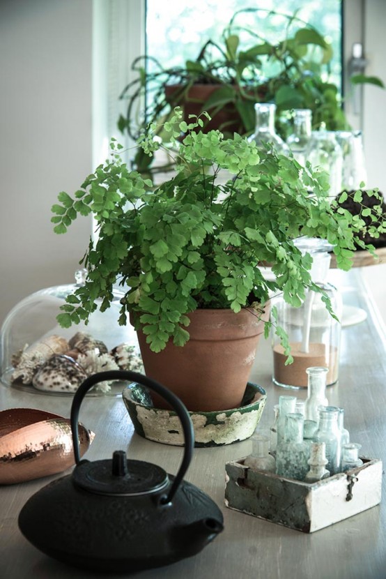 Small Vintage Inspired Apartment With Lots Of Cute Objects
