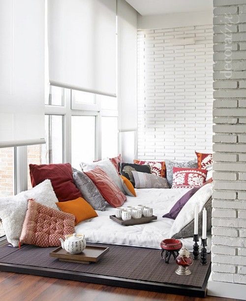 46 Smart And Creative Small Sunroom Decor Ideas Digsdigs