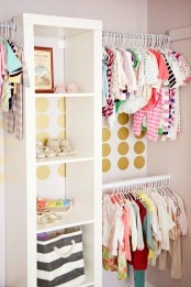 smart-and-fun-kids-clothes-organizing-ideas-13