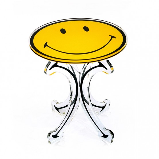 Smiling Table