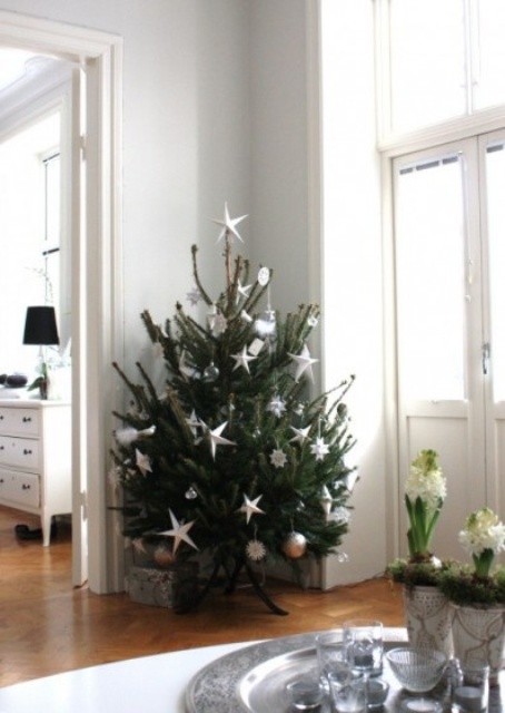 Space Saving Christmas Trees For Small Spaces