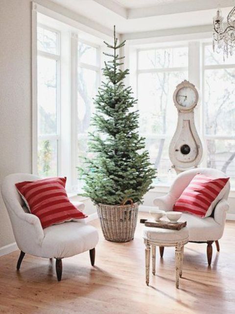 Space Saving Christmas Trees For Small Spaces