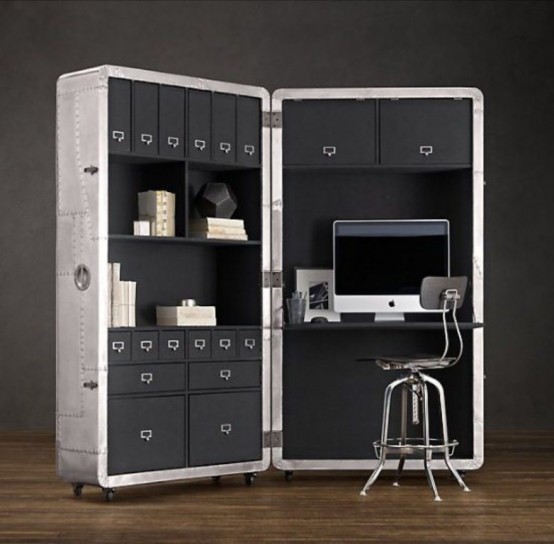 Space-Saving Mobile Office – Blackhawk Secretary Trunk