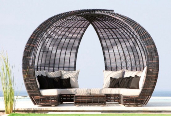 Spartan, Shade And Iglu Weaven Daybeds For Maximum Comfort