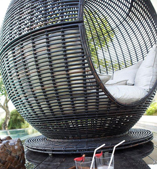 Spartan Shade And Iglu Daybeds For Maximum Comfort