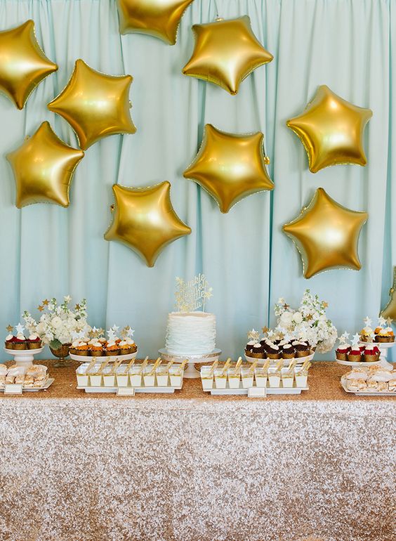 Modern baby shower sales decorations