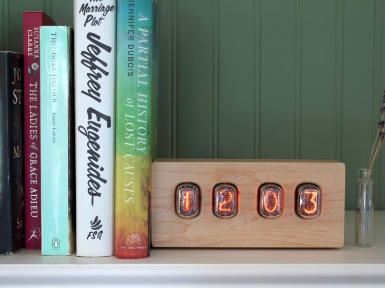 Steampunk Nixie Clock That Requires Little Power