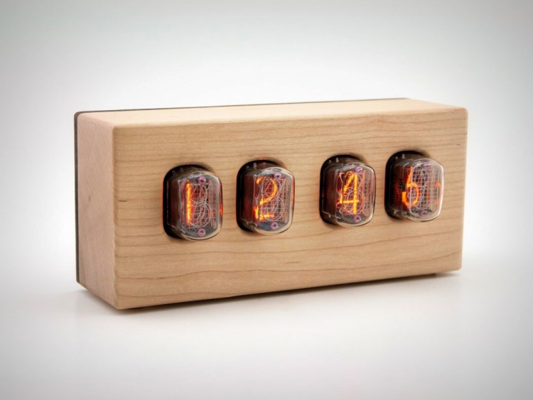 Steampunk Nixie Clock That Requires Little Power