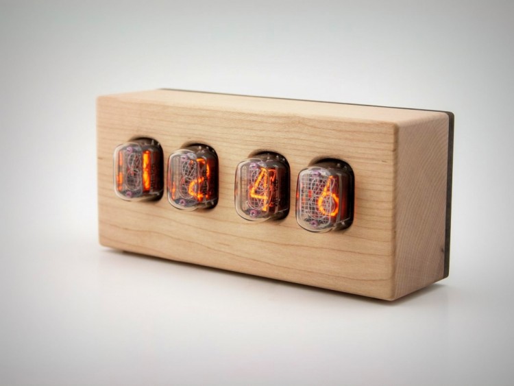 Steampunk Nixie Clock That Requires Little Power