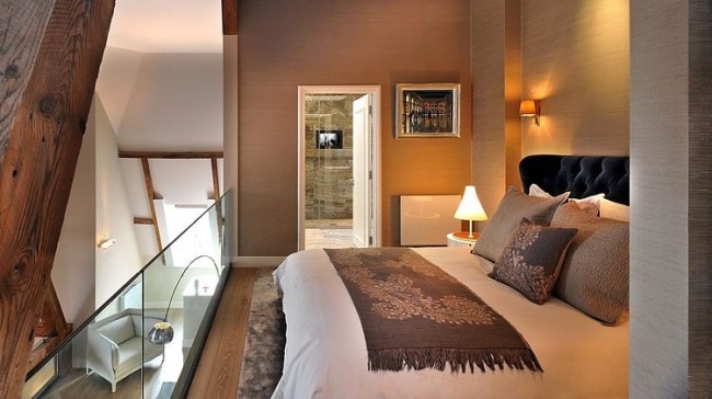 Stpancras Penthouse With Luxurious Modern Interiors