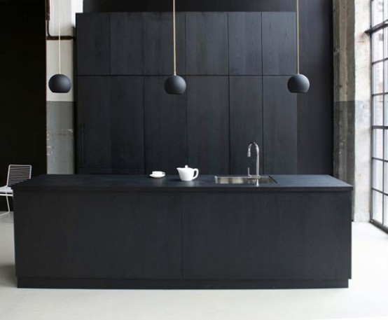 Striking Black Kitchens To Make A Statement