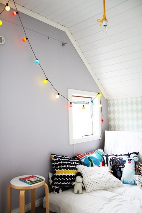 28 String Lights Ideas For Your Holiday Decor - DigsDigs