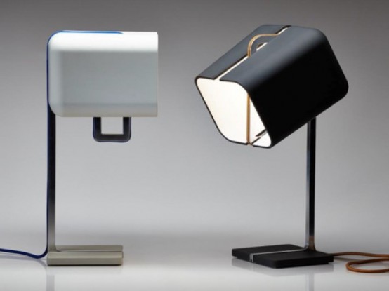 Stylish Aligned Lamp With A 360 Degrees Rotation