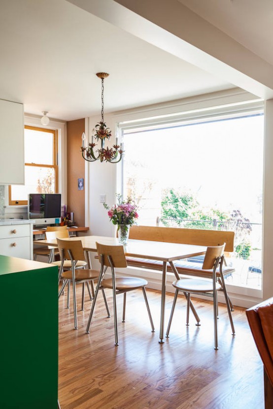 Stylish And Cheerful Silver Lake House