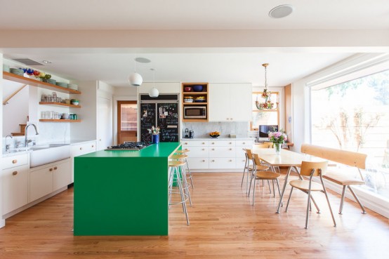 Stylish And Cheerful Silver Lake House
