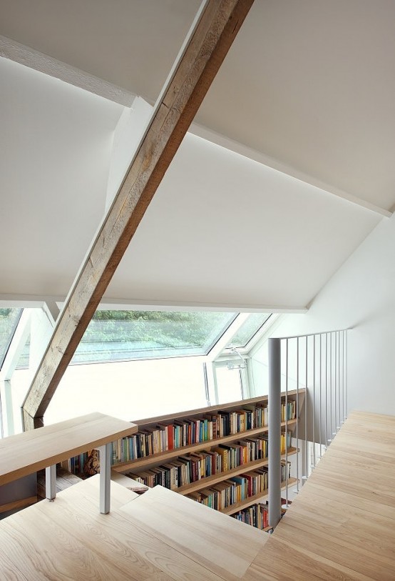 Stylish And Simple Family Residence Of An Old Barn