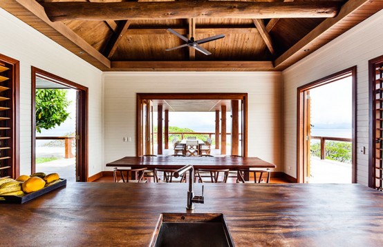 Stylish Fiji Retreat With Lots Of Natural Wood