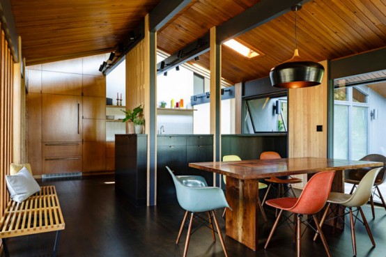 Stylish Mid Century Modern House With Warm Colored Wood Decor