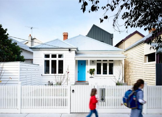 Stylish Modern Sandringham House With Energetic Interiors