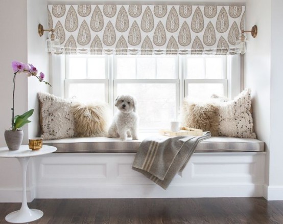 a printed neutral Roman shade is a lovely idea to add print to the space and make this windowsill much more private