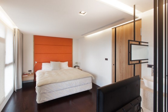 Stylish Taiwan Home With High Level Of Interactivity