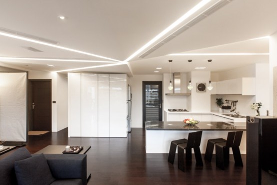 Stylish Taiwan Home With High Level Of Interactivity