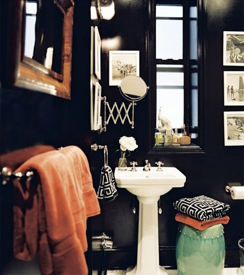 https://www.digsdigs.com/photos/stylish-truly-masculine-bathroom-decor-ideas-55.jpg