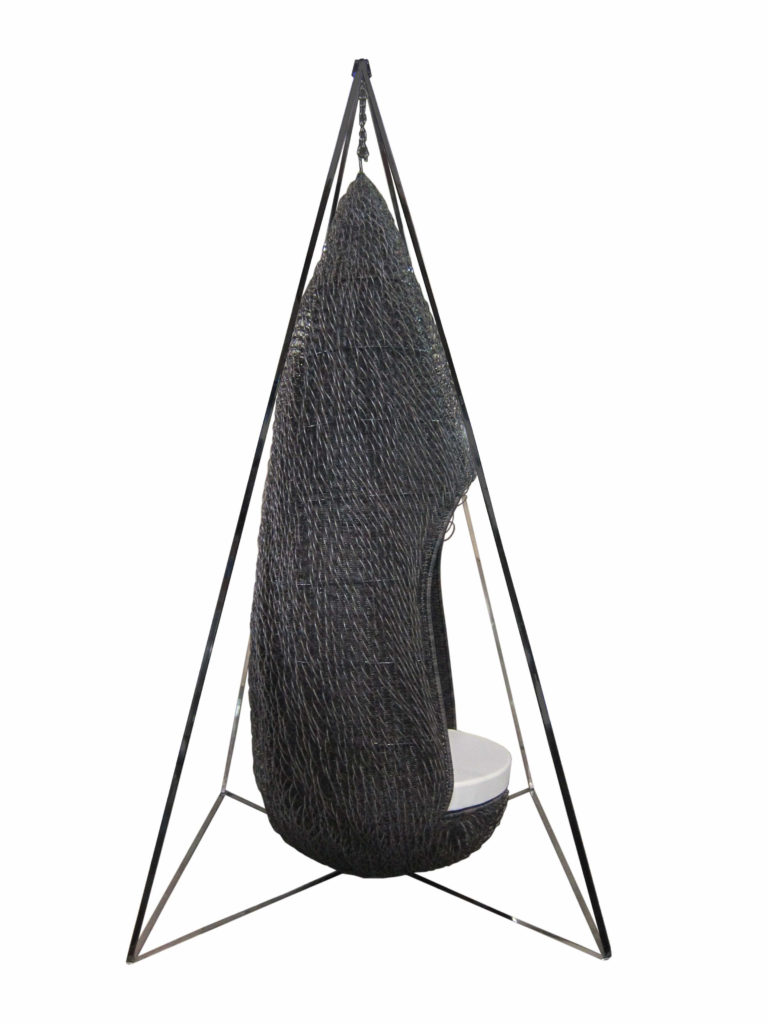 Picture Of sustainable grande dame swing for outdoors  2