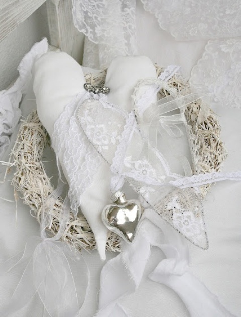 Sweet Shabby Chic Valentines Day Decor Ideas