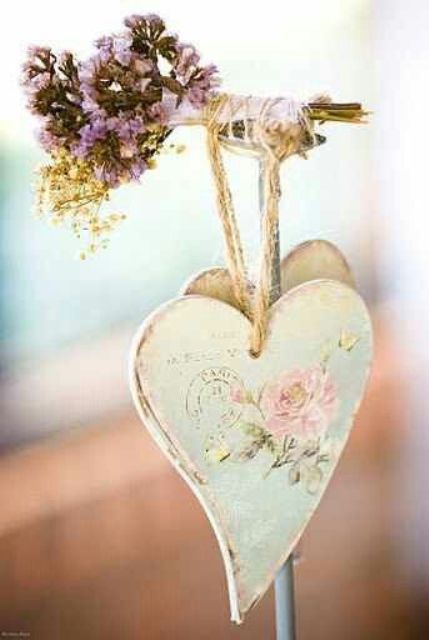 Sweet Shabby Chic Valentines Day Decor Ideas