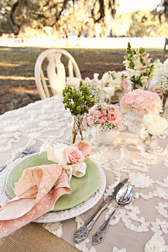 Sweetest Baby Shower Table Settings To Get Inspired