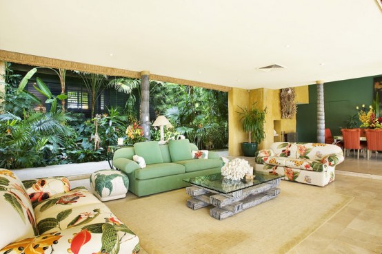 tahiti harbourside house living room