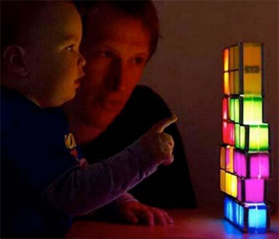 Tetris Lamp: Assemble Your Lights Yourself