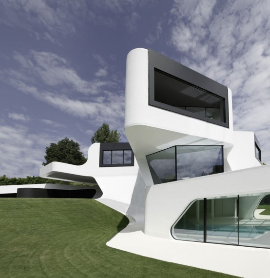 the most futuristic house in the world