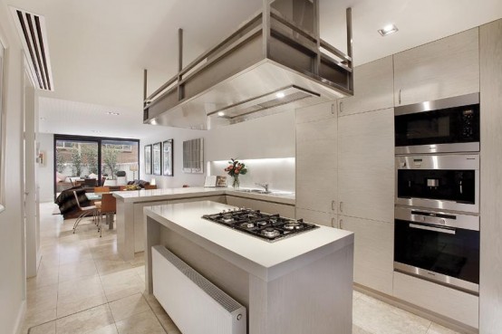 Thin Modern Home Design