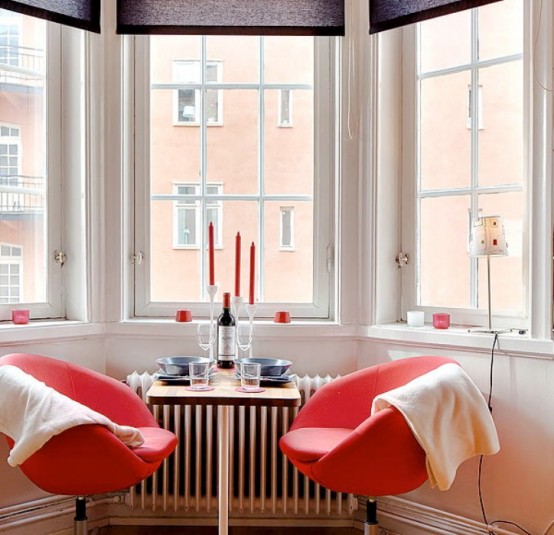 Tiny 21 Square Meter Apartment In Red