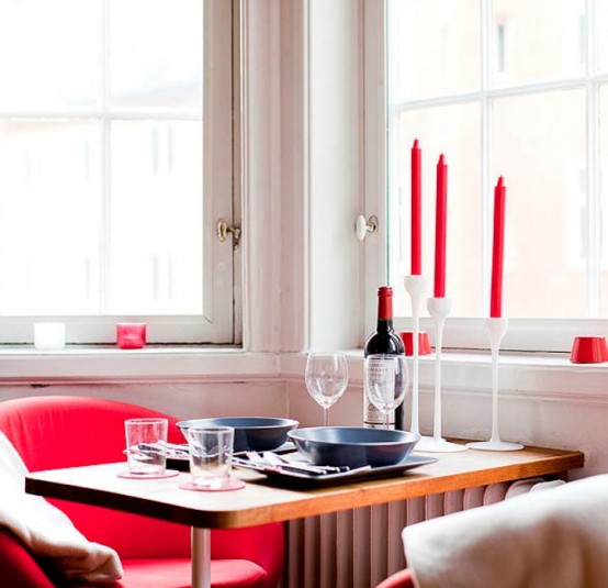 Tiny 21 Square Meter Apartment In Red
