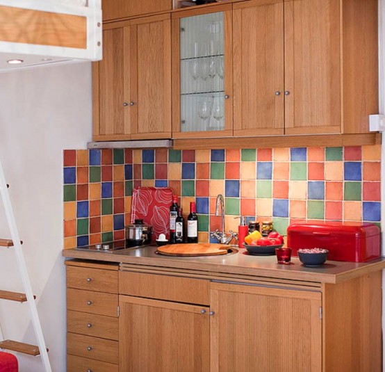 Tiny 21 Square Meter Apartment In Red