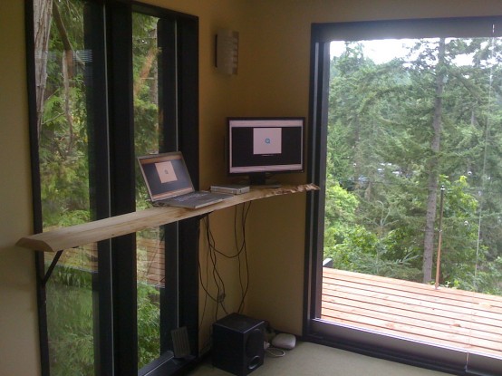 Tiny House As Queit Home Office
