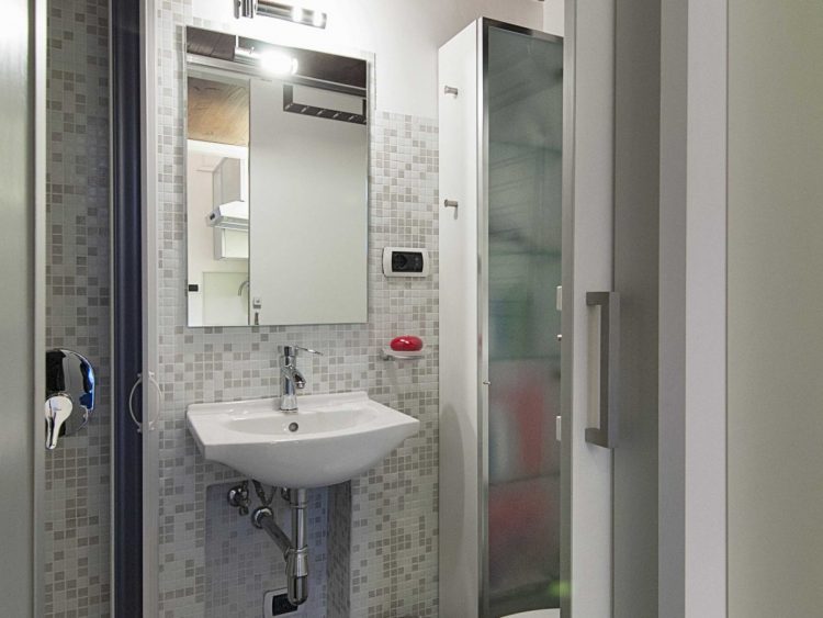 Super Compact Yet Stylish Apartment Of Only 7 Square Meters