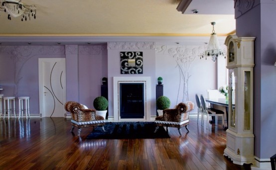 Traditional And Art Deco Apartment In Lilac And Plum Violet